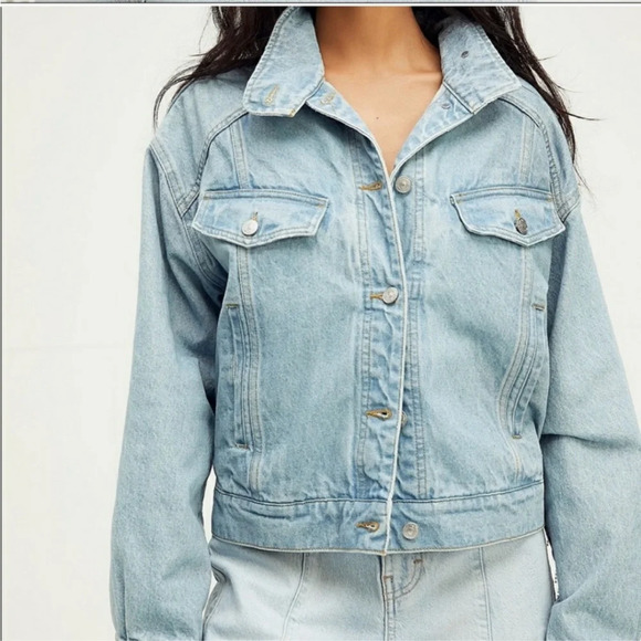 Free People Rhinestone Fringe Light Wash Denim Jean Bomber Jacket Size Small - Picture 6 of 14